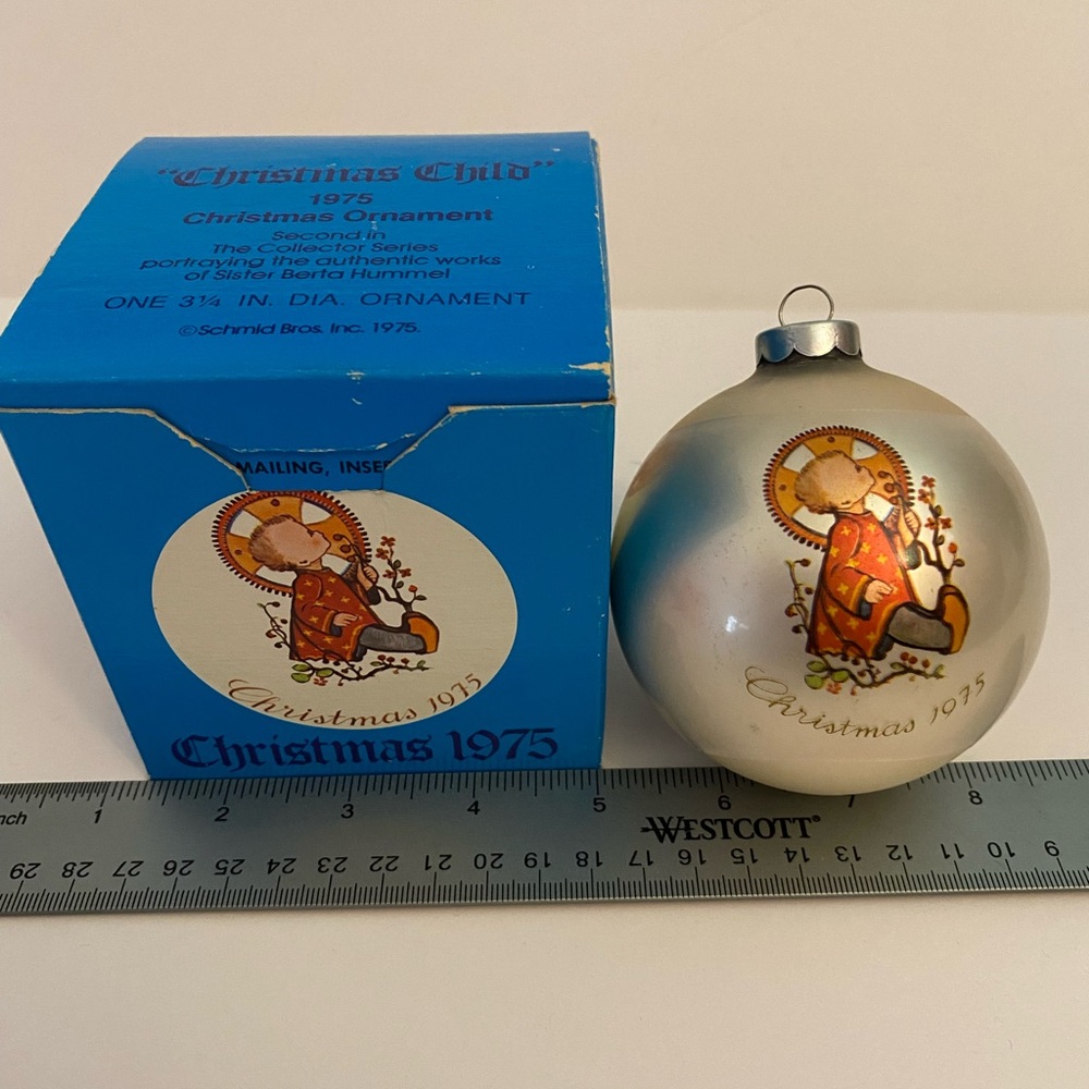 Schmid Brothers ornament Christmas 1975 Christmas Child Second in Series